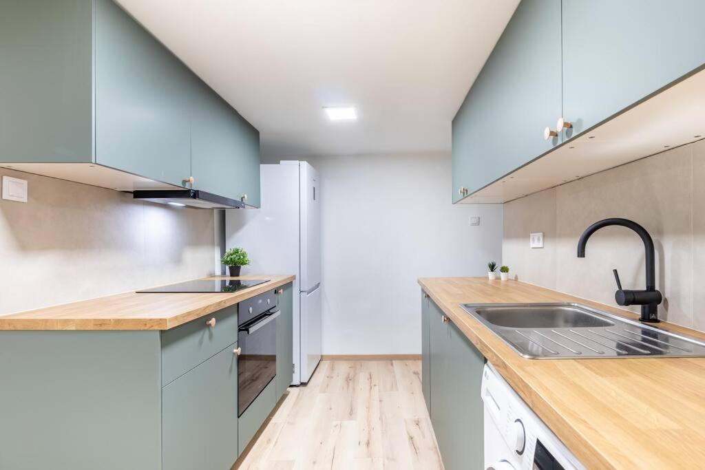 Apartman Cityscape Budget Doubledecker B *